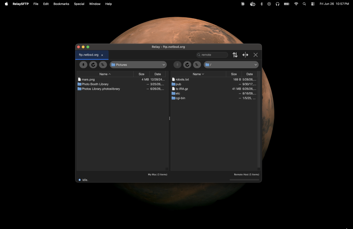 RelaySFTP dual-pane interface